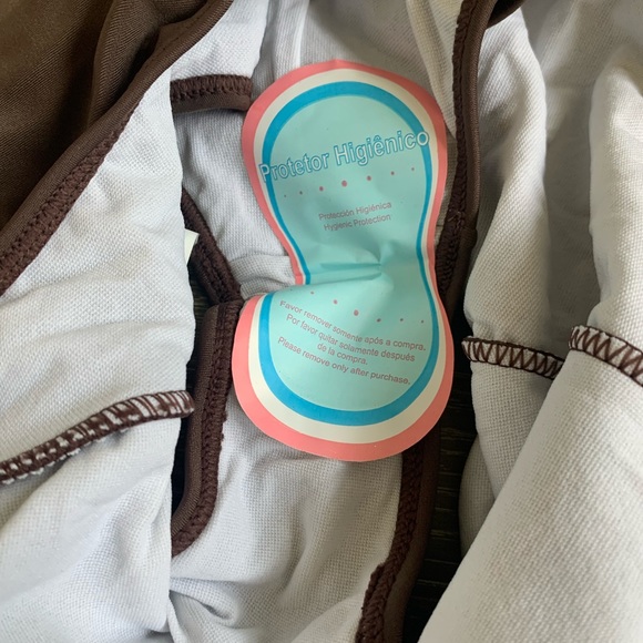 Agua Doce brown bandeau one-piece swimsuit - Picture 5 of 7